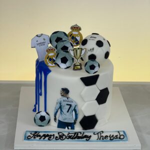 كيك للأولاد (نسخة)